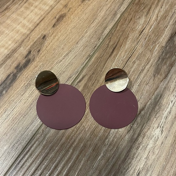 Jewelry - Matte Purple and Gold Earrings 3/$20